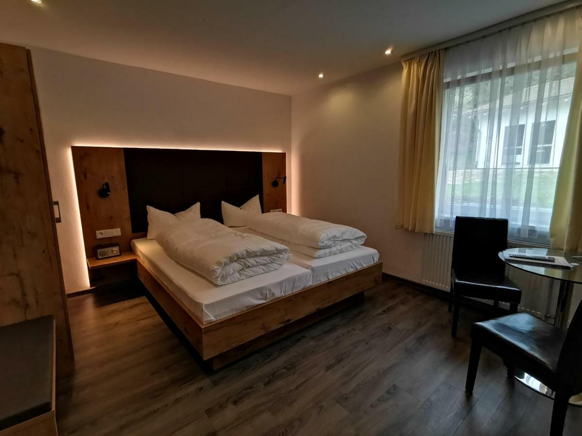 Gaestehaus Dorflinde 그라젤렌바흐 외부 사진